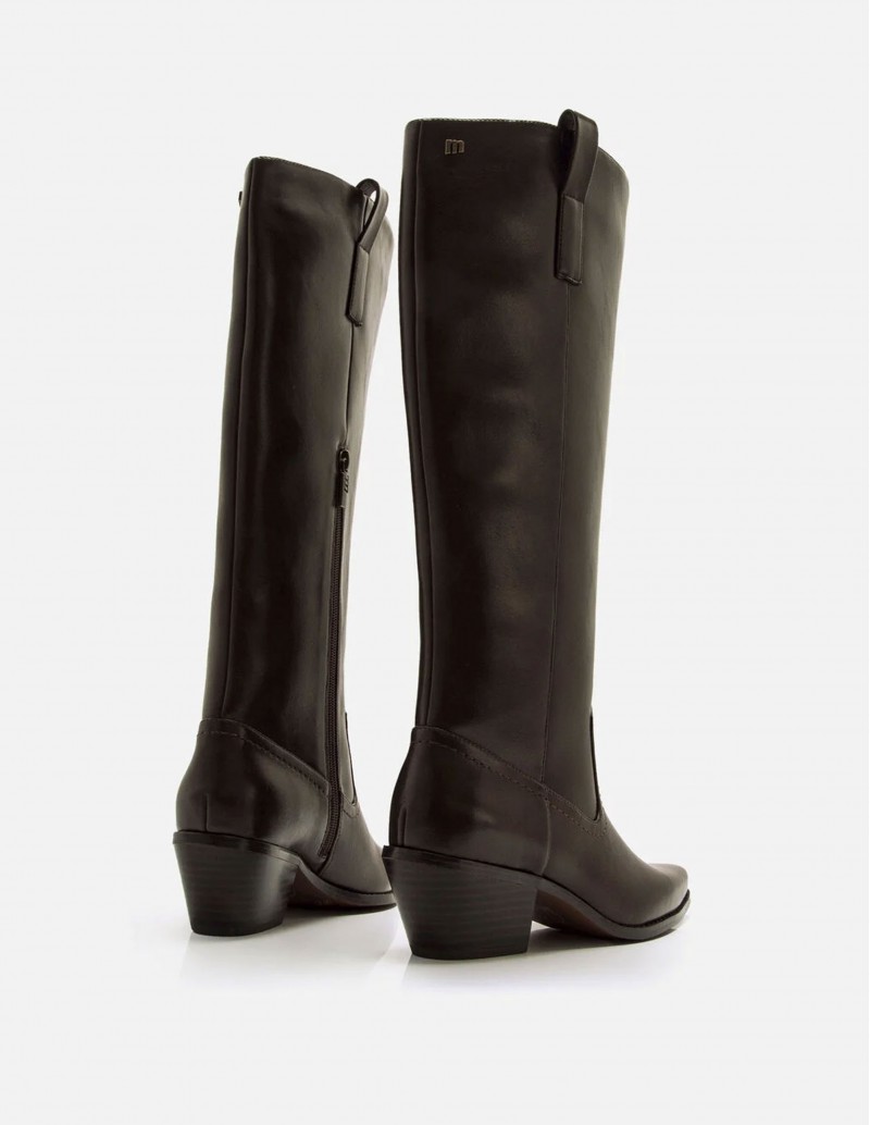 botas altas estilo cowboy
