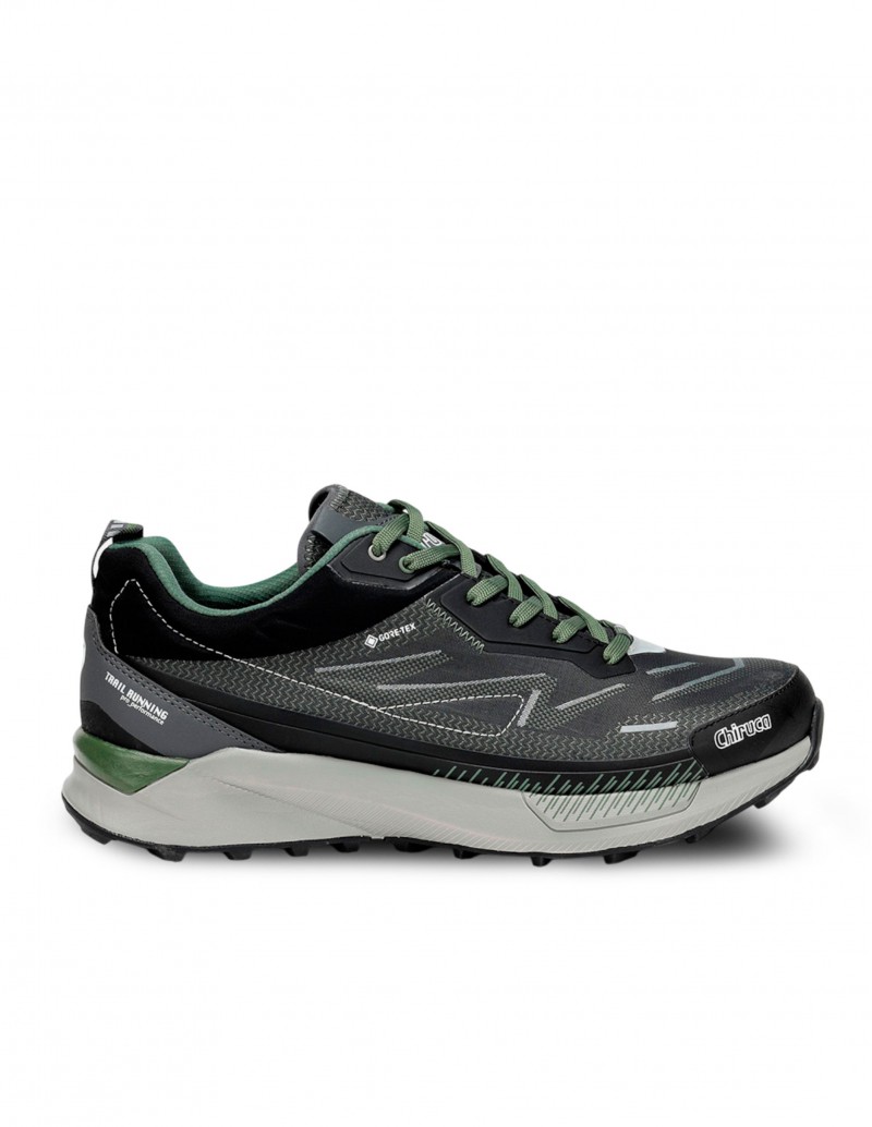 CHIRUCA Zapatilla Montaña Sucre 01