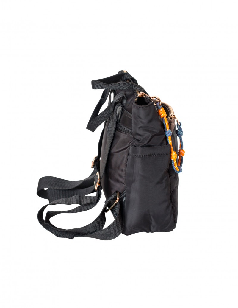 mochila acolchada negra