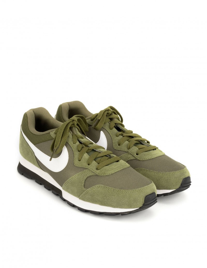 zapatillas Nike MD Runner verdes hombre