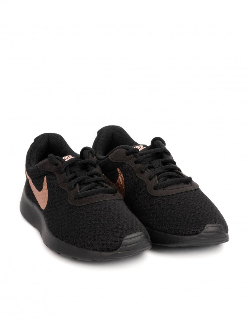 zapatillas nike tanjun negras mujer